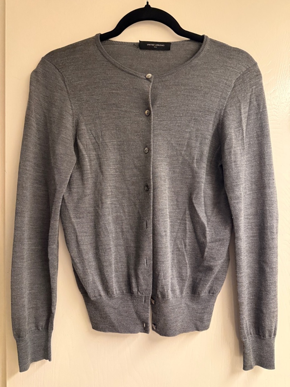United Arrows Tokyo Women's Gray Crewneck Button Cardigan